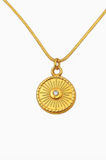 Collar Elara